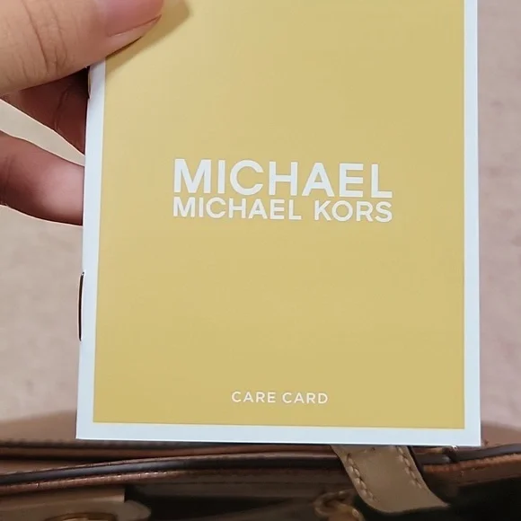 Michael Kors Jet Set Medium Tote Leather - Picture 7 of 14